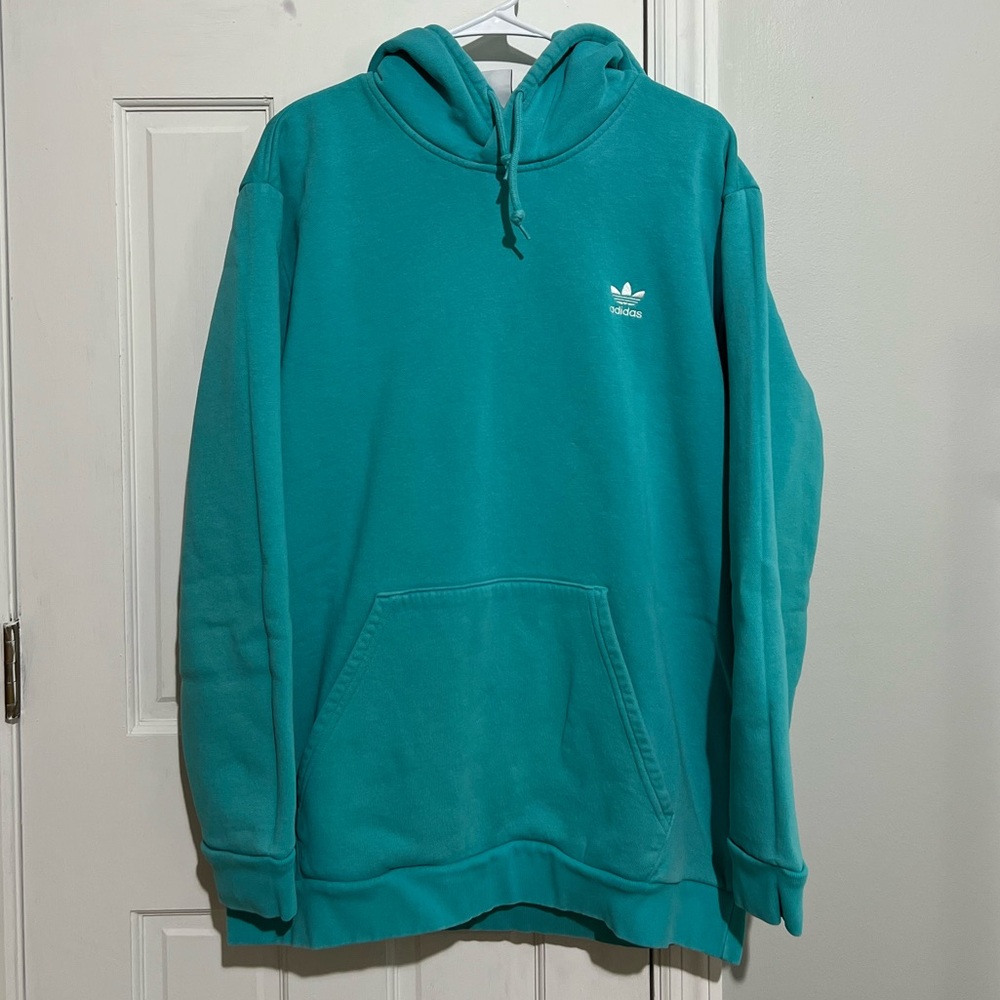 men’s adidas sweatshirt